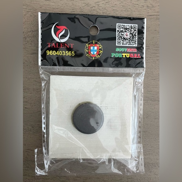 Lisbon Portugal Tram Tourist Travel Gift Souvenir 3D Resin Fridge Magnet - Picture 3 of 3